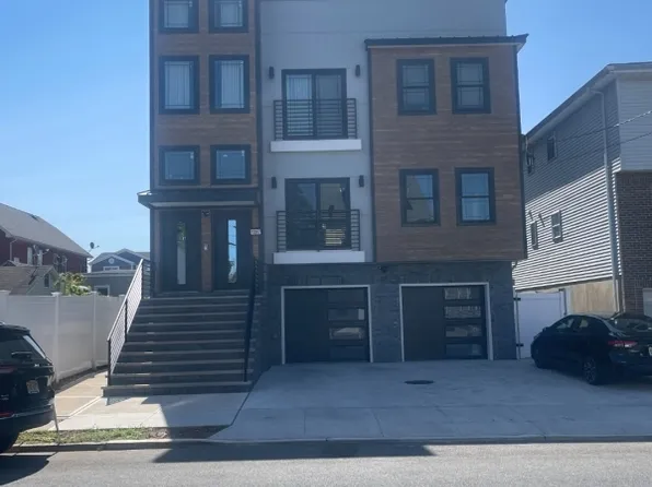 1297 Avy St, Hillside, NJ 07205