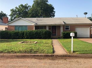 1009 N 6th St, Haskell, TX 79521