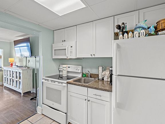 5th image of 6900 N Ocean Blvd. #409