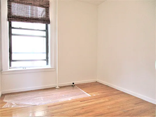 Rented by City Connections Realty | media 27