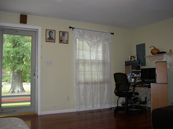 Entrance to Living Room