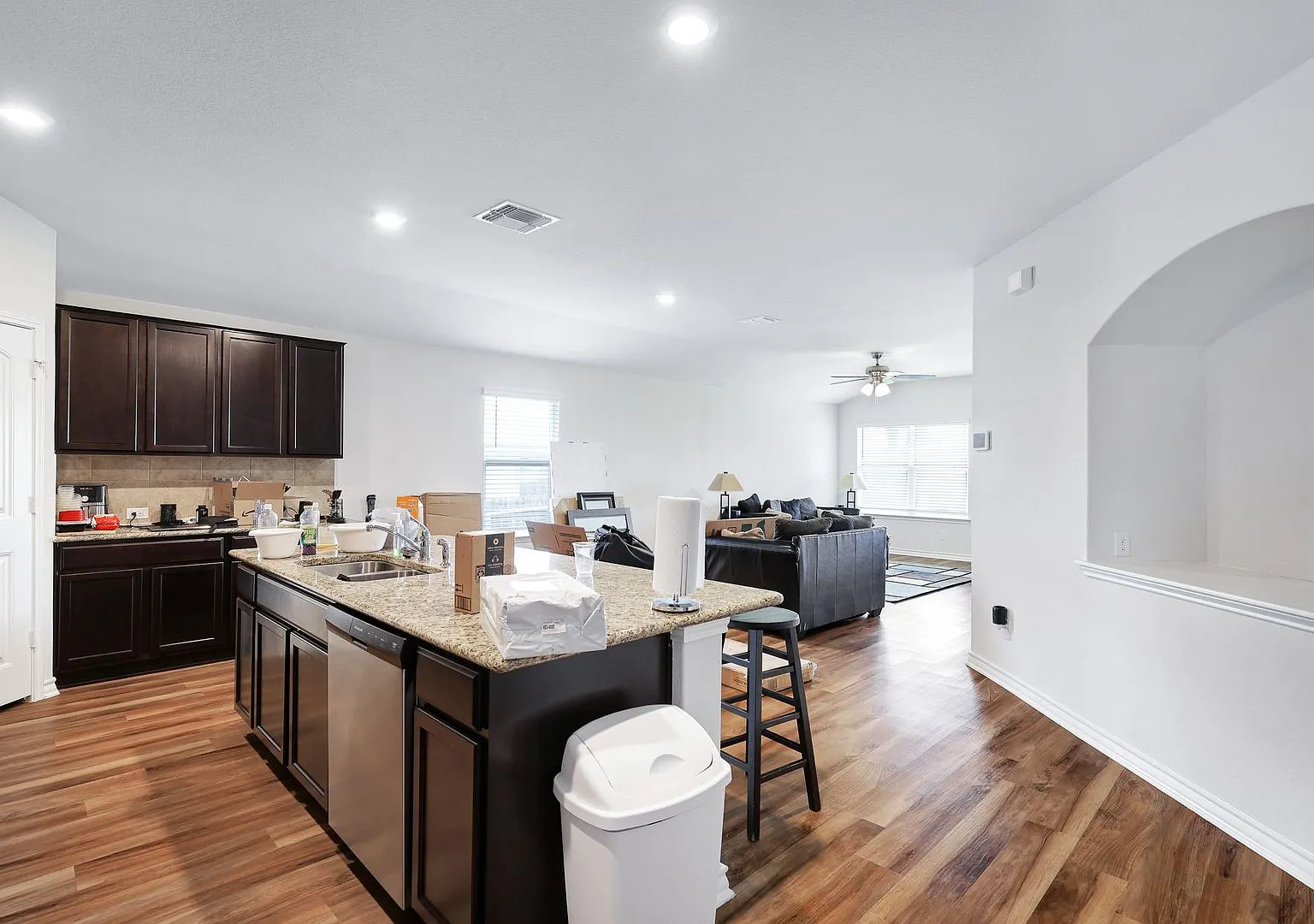 Stunning Corner Lot Home with Easy Access to Lackland AFB — Photo 2