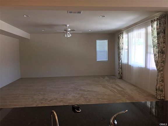 4th image of 16121 Retreat Ave
