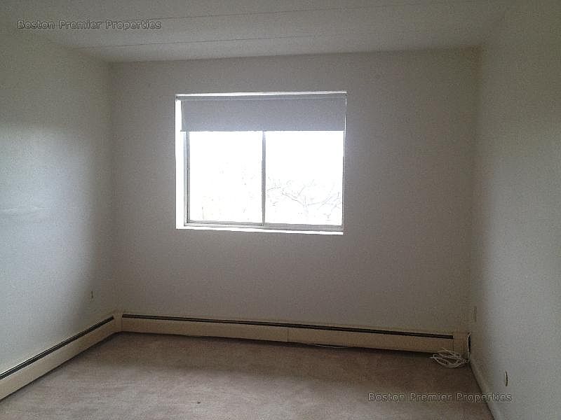 1st image of 225 Independence Ave APT 15