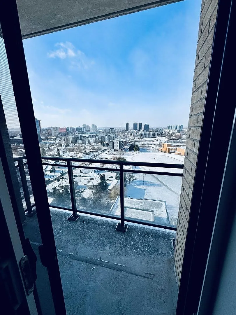 1 bed, 599 sqft, $2,000 — Photo 2