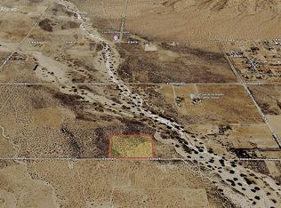 E Avenue R, Palmdale, CA 93591