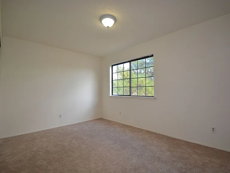 2757 Calle Serena — Photo 8