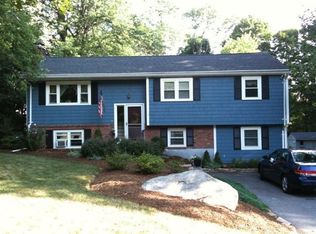 11 Robbern Rd, Hopkinton, MA 01748