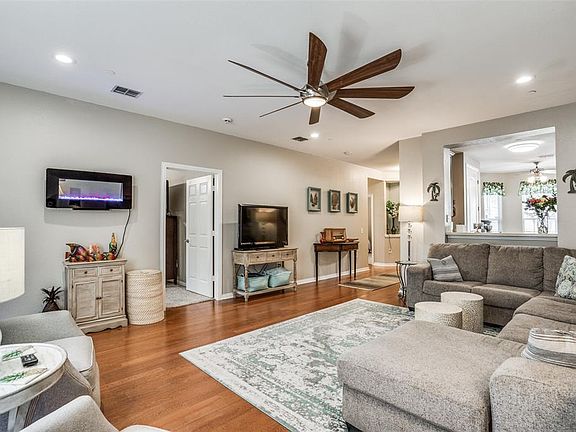 5th image of 7248 Bianca Ln