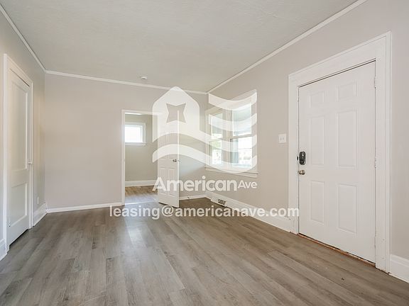 4-Living Room