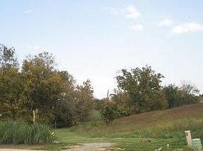 1st image of 121 Forest Ln