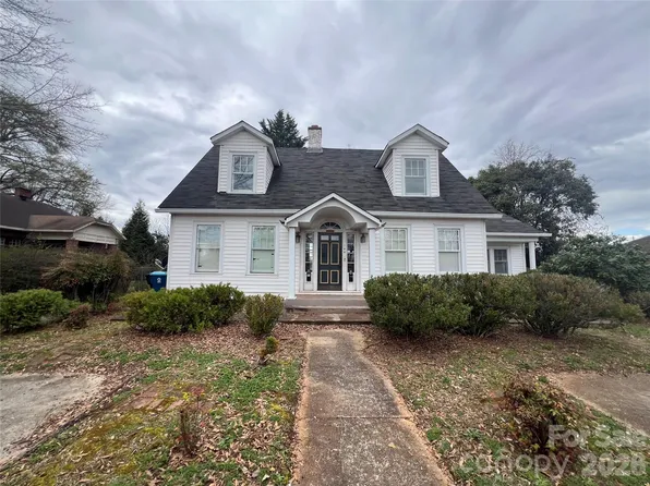 144 S Broadway St, Forest City, NC 28043