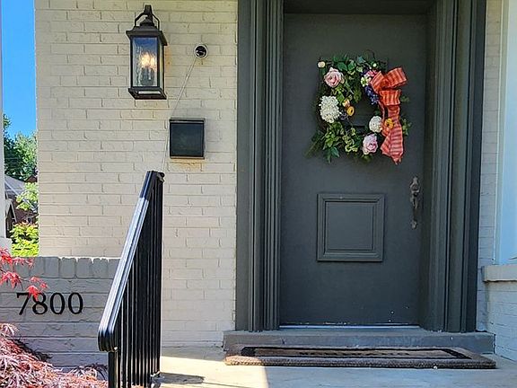 2nd image of 7800 Delmar Blvd