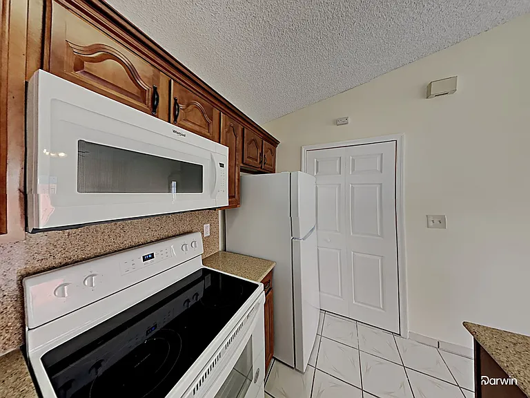 27905 SW 132nd Pl — Photo 3