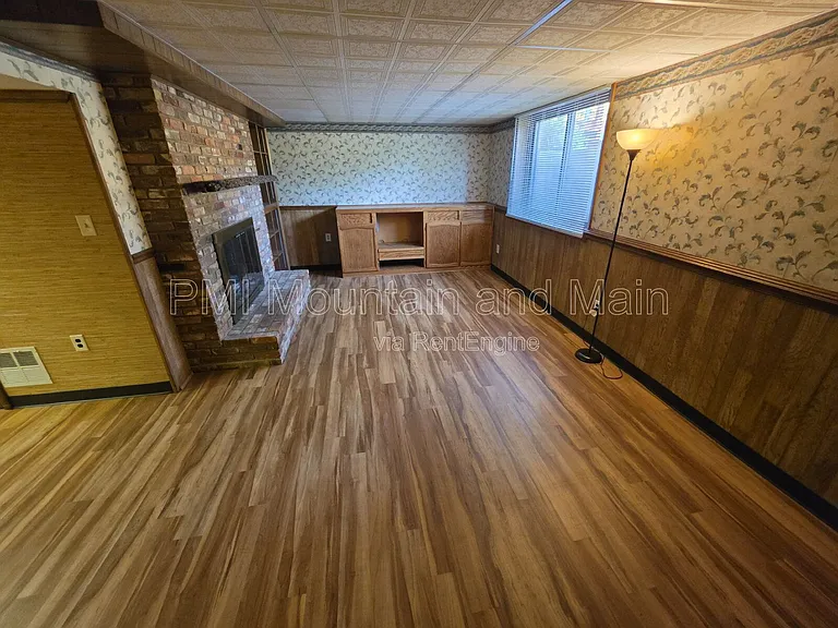 15 Ginell Cir — Photo 45