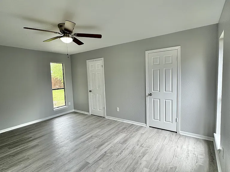 2842 Quebec Dr — Photo 20