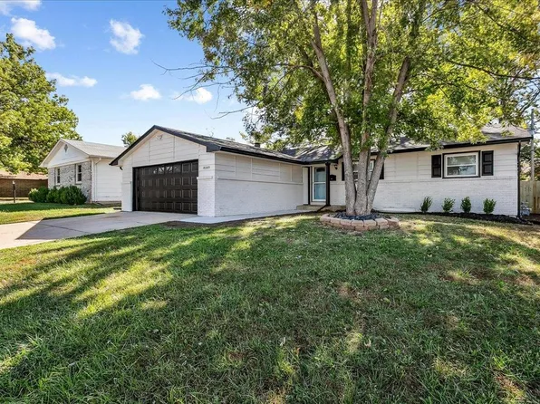 8149 E Boston St, Wichita, KS 67207