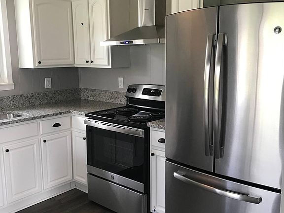 4th image of 334 Hawkins Rd