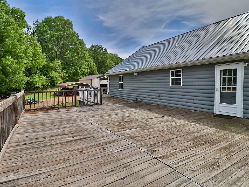 31st image of 367 Junius Lee Rd