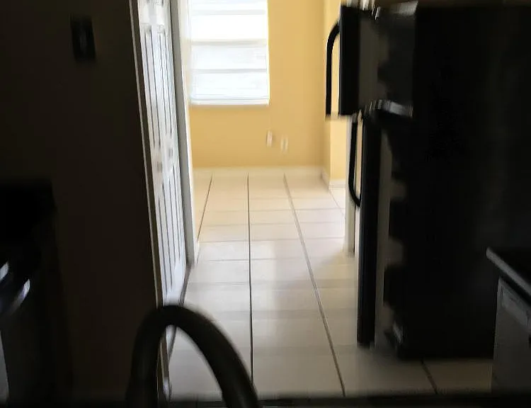 17 Sandalwood Ct — Photo 3