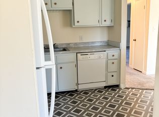 27 Forbus St #17, Poughkeepsie, NY 12601