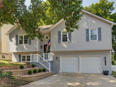 12400 S Seminole Dr, Olathe, KS, 66062