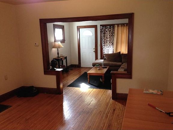 2nd image of 180 E Tompkins St
