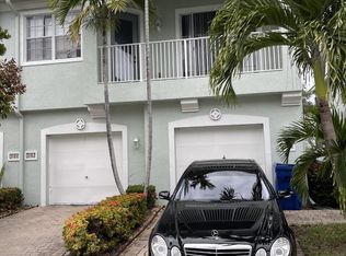 3180 Laurel Ridge Cir, Riviera Beach, FL 33404