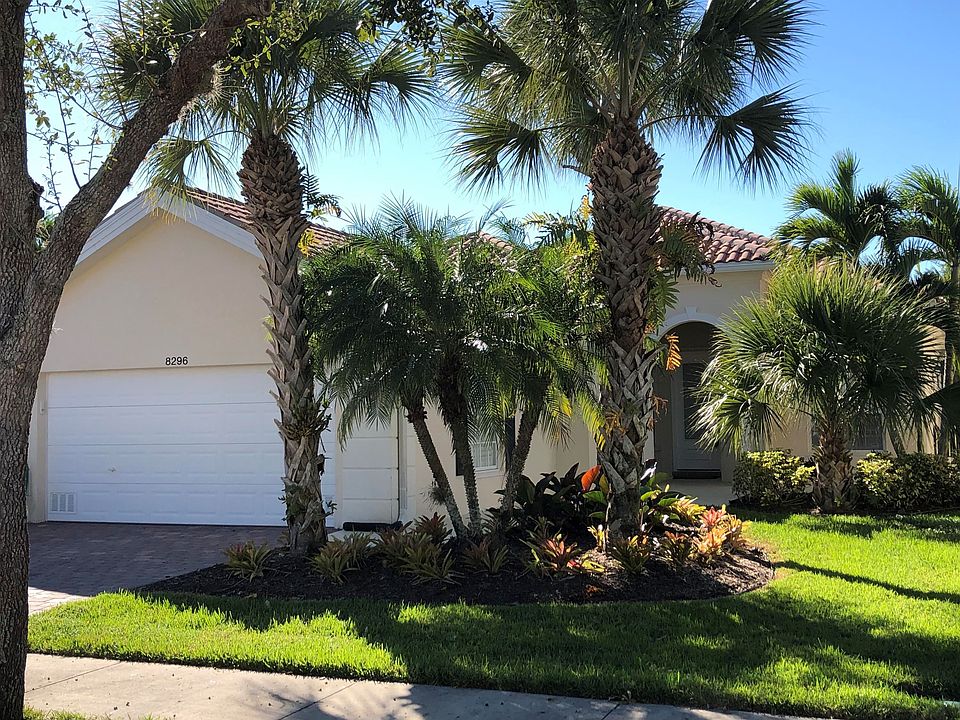 1st image of 8296 SE Angelina Ct