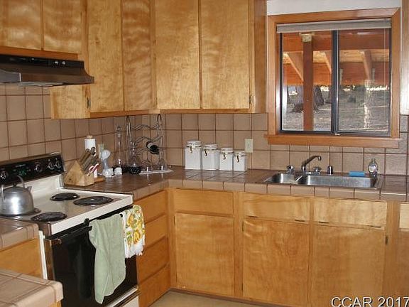4th image of 3131 Shoshone Dr