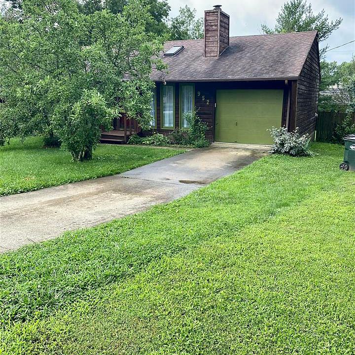 1st image of 952 Bordallo Dr