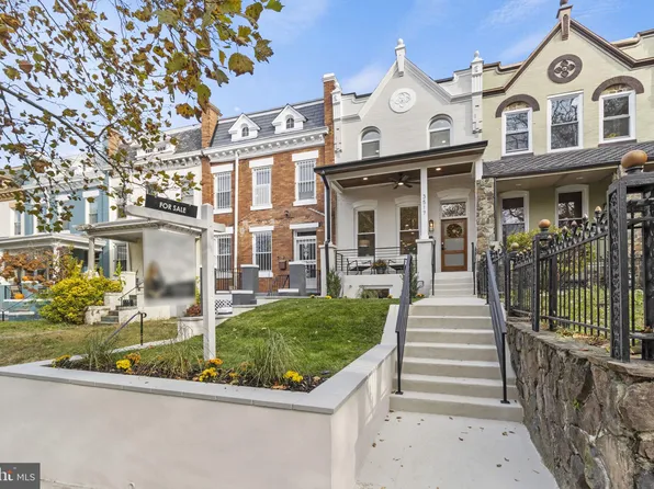 3517 Holmead Pl NW, Washington, DC 20010