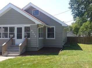 3012 48th St, Des Moines, IA 50310