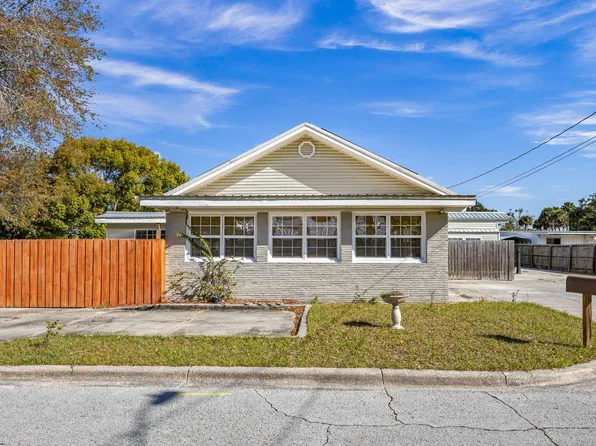 297 NW Hillsboro St, Lake City, FL 32055