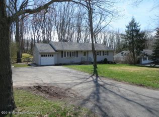 272 Wyckoff Rd, Eatontown, NJ 07724