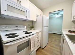 Regency Court Apartments - Speedvale -All Inclusive, Guelph, ON N1H 1K3