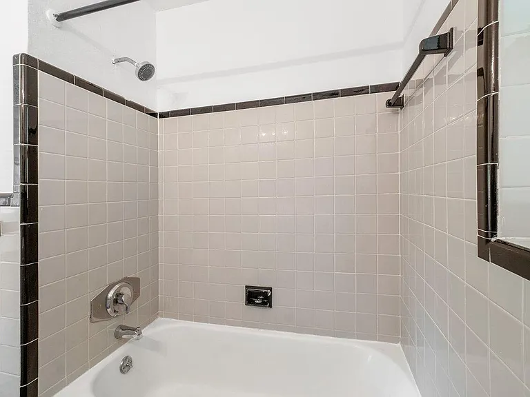 139 Prospect Rd — Photo 22