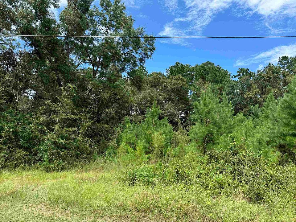 1st image of 2322 Private Ln