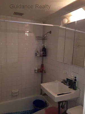 Rented by Guidance Realty Corp. | media 23