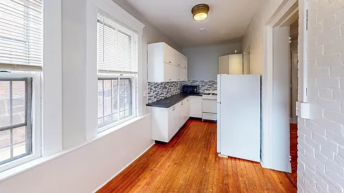 542 Chapel St #5 Photo 1