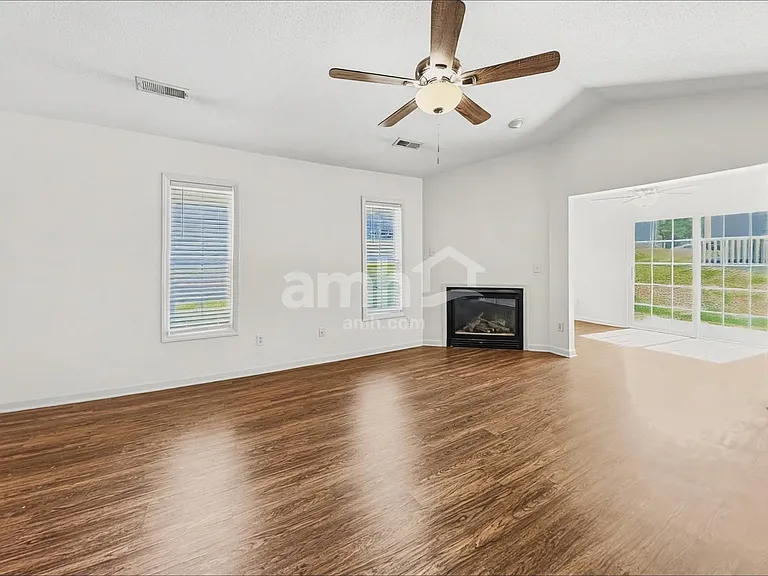 115 Bristol View Cir — Photo 7