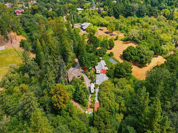 3rd image of 589 Pleasant Hill Road