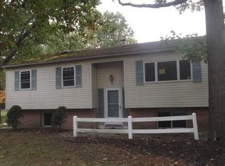 214 Front St, Southampton, NJ 08088