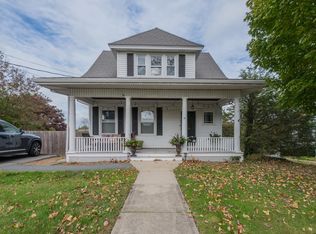 36 Mayflower St, Plymouth, MA 02360