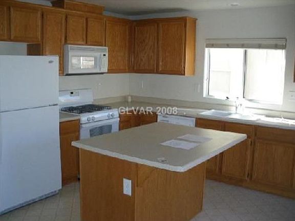 2nd image of 128 La Padania Ave