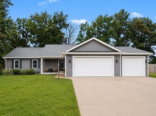 58972 Spring Creek Trl, Elkhart, IN 46516