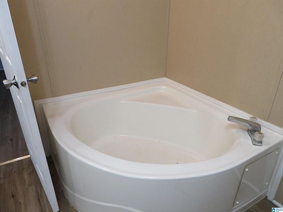 4th image of 497 Daniel Dr