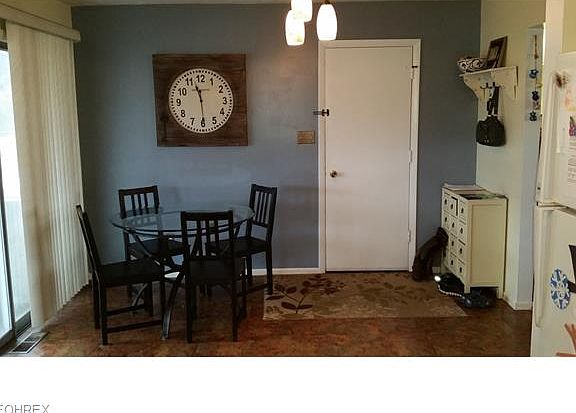 5th image of 3208 Creekside Dr