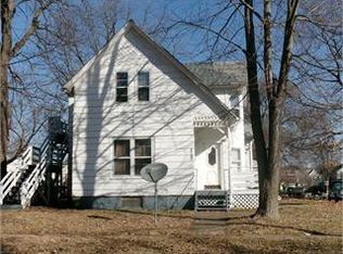 2004 W 2nd St, Davenport, IA