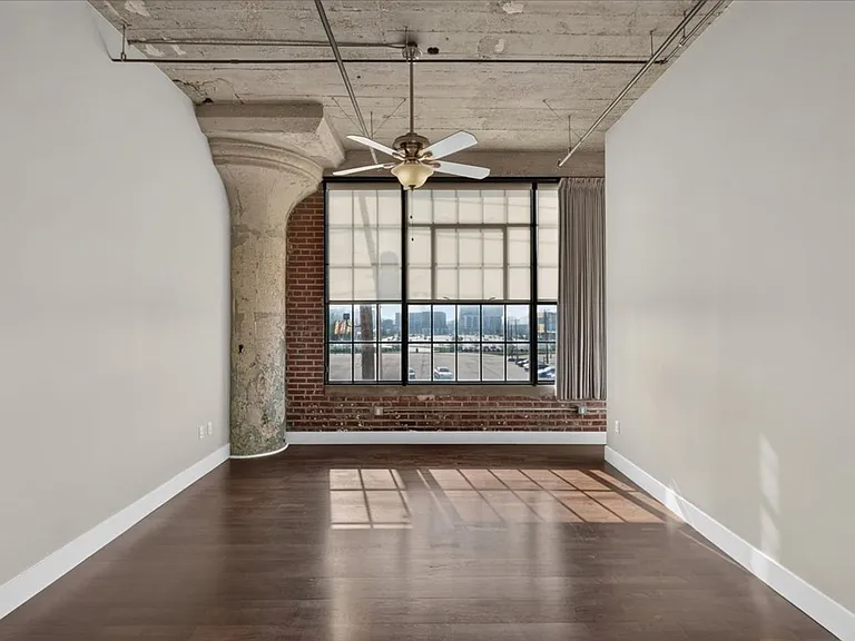 4100 Forest Park Ave #213 — Photo 12